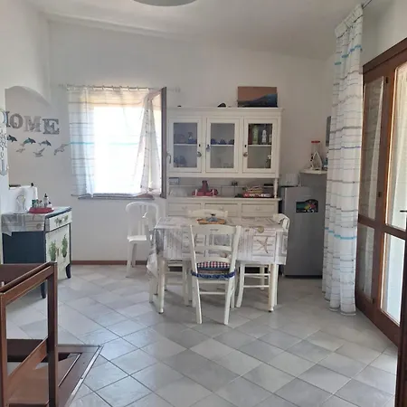 Feriehus La Ginestra Stintino