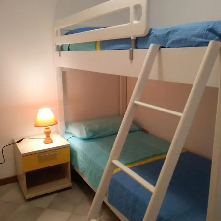 Feriehus La Ginestra Stintino